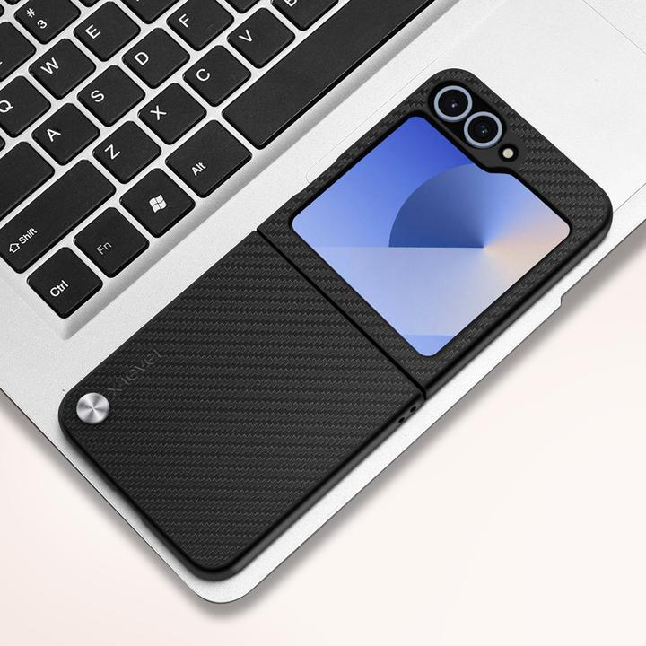 Actual product image X-Level Carbon Case Series (Samsung Galaxy Z Flip 7 FE)