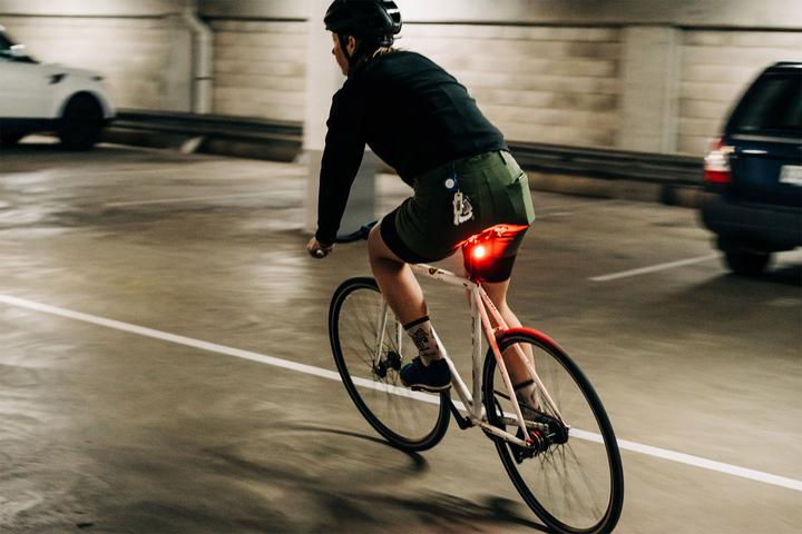 Produktbild knog. Blinder Mini Square (25 lm, 35 lm)