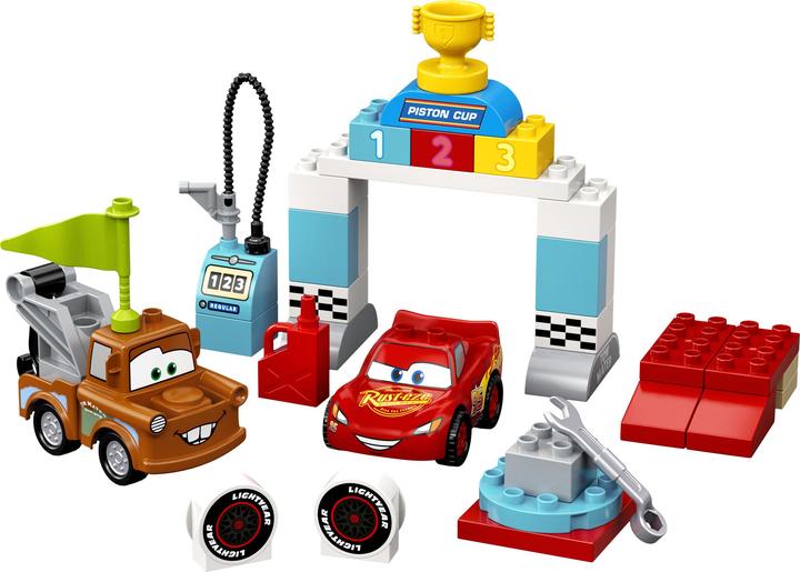 Actual product image LEGO DUPLO Lightning McQueens big race (10924)