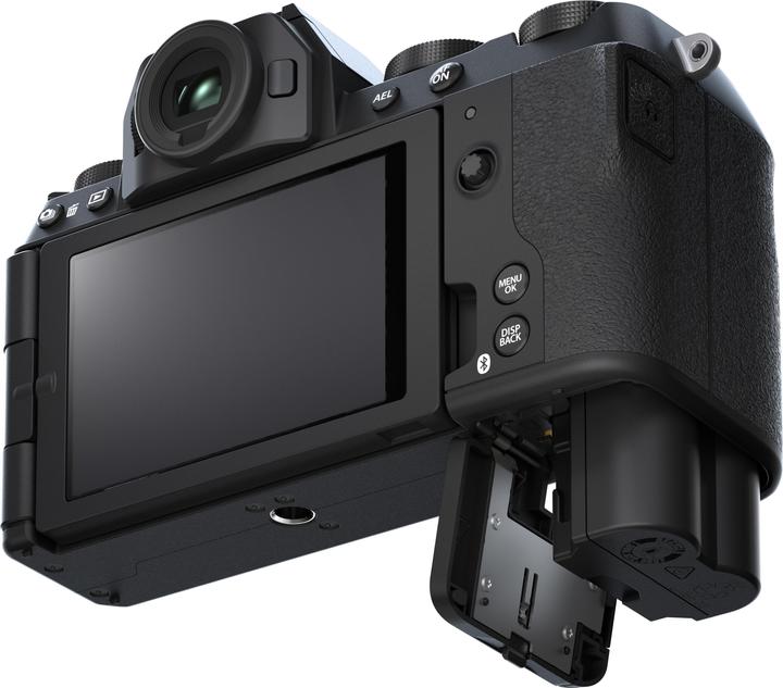 Actual product image Fujifilm X-S20 Kit (15 - 45 mm, 26.10 Mpx, APS-C / DX)