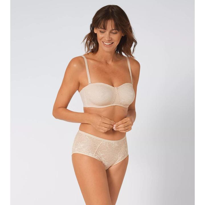 Image du produit Triumph Culotte "Amourette Charm Maxi" (42, Une unité par pack)