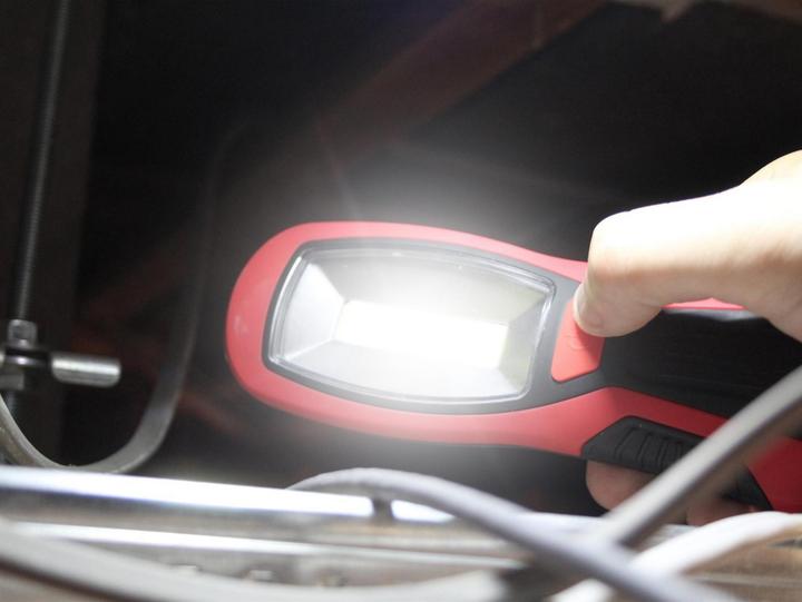 Actual product image 2 Function Led Hand Lamp 200 Lumens (20 cm)