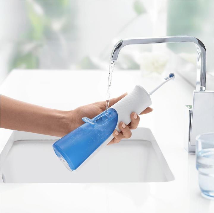 Actual product image Oral-B AquaCare 4
