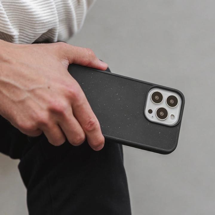 Actual product image Woodcessories Change Case Bio (Apple iPhone 15 Pro)