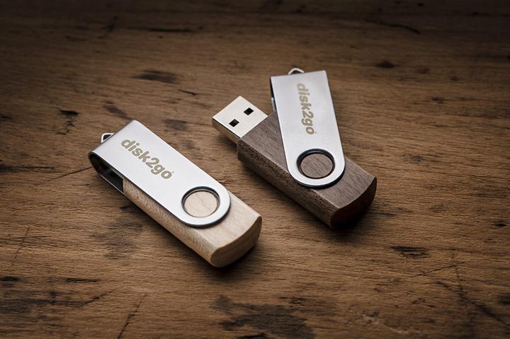Image du produit Disk2go bois (8 Go, USB-A, USB 2.0)