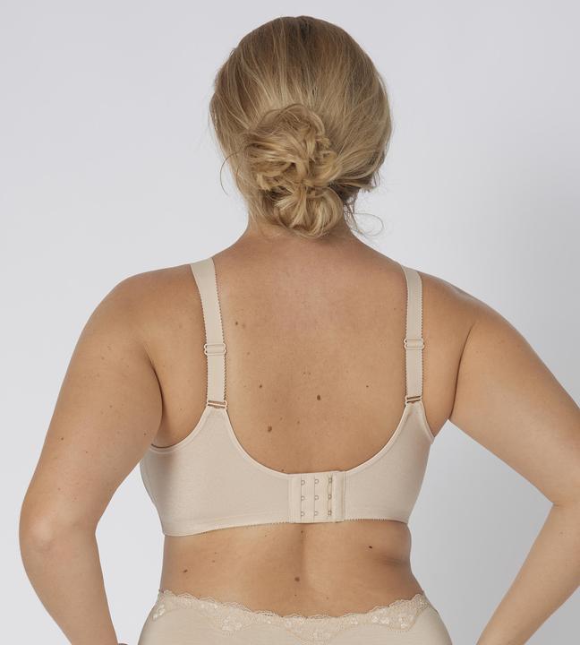Actual product image Triumph Doreen + Cotton 01 N (80 F, Single pack)