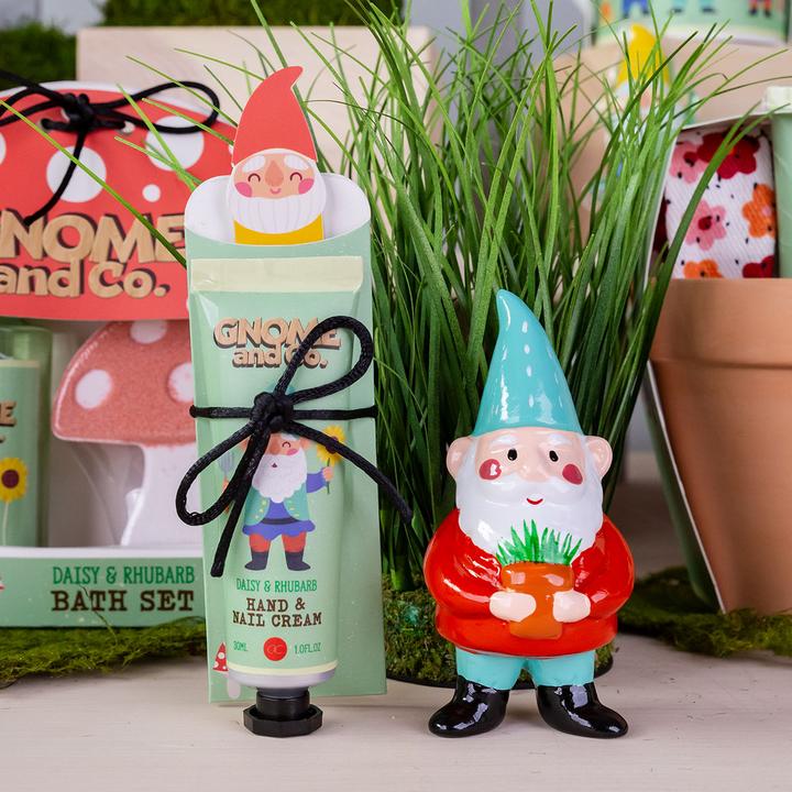 Image du produit Accentra Set de soins pour les mains GNOME & CO. dans un coffret cadeau, comprenant 30ml de crème pour les