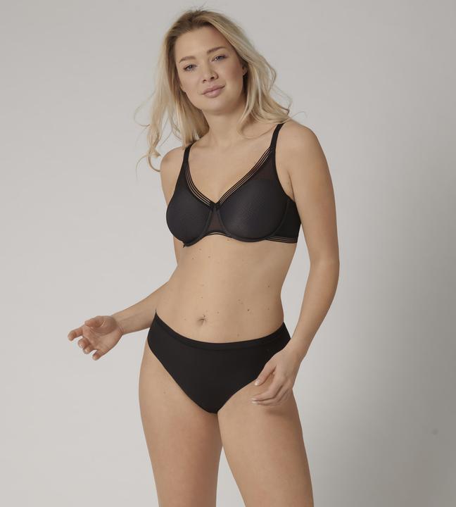 Image du produit Triumph Infinite Sensation W01 (70 D, Une unité par pack)