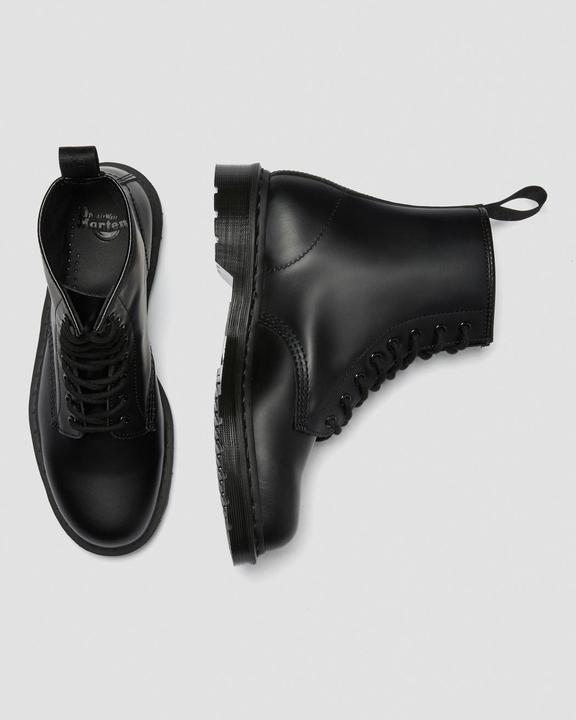 Actual product image Dr. Martens 1460 Mono Smooth (45)
