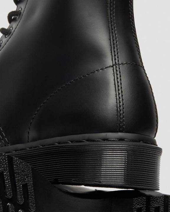 Actual product image Dr. Martens 1460 Mono Smooth (40)