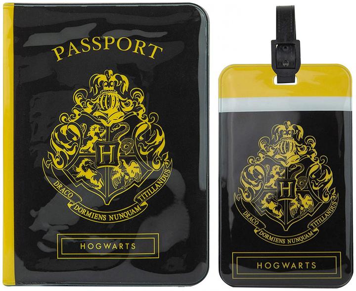 Actual product image Cinereplicas Set of Passport cover and Tag - Hogwarts - Harry Potter CR2510 (Passport cover)