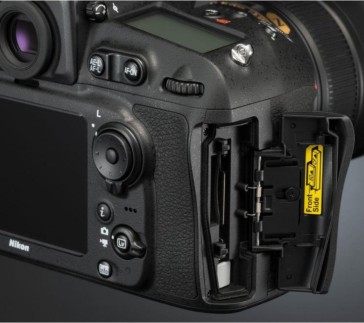 Immagine prodotto Nikon Corpo della D810 - 3 anni di garanzia Swiss (36.30 Mpx, Full frame / FX)