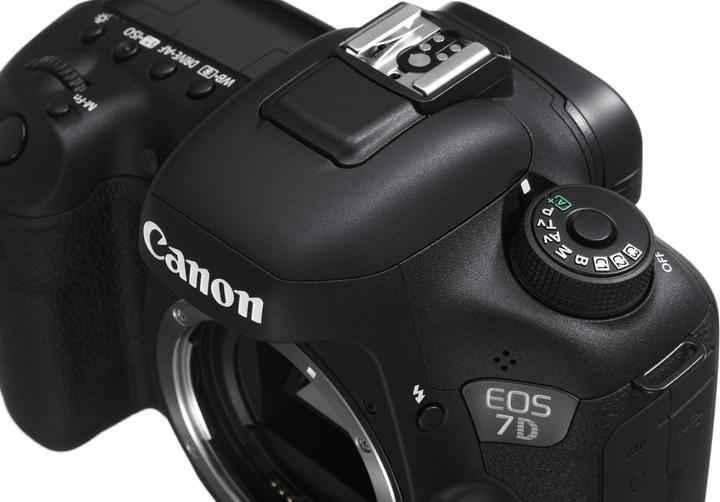 Actual product image Canon EOS 7D Mark II (20.20 Mpx, APS-C / DX)
