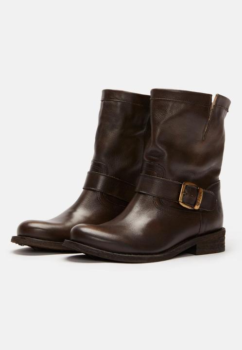 Actual product image Felmini GREDO 7176, the timeless and best-selling biker boot from, is made from soft leather. (39)