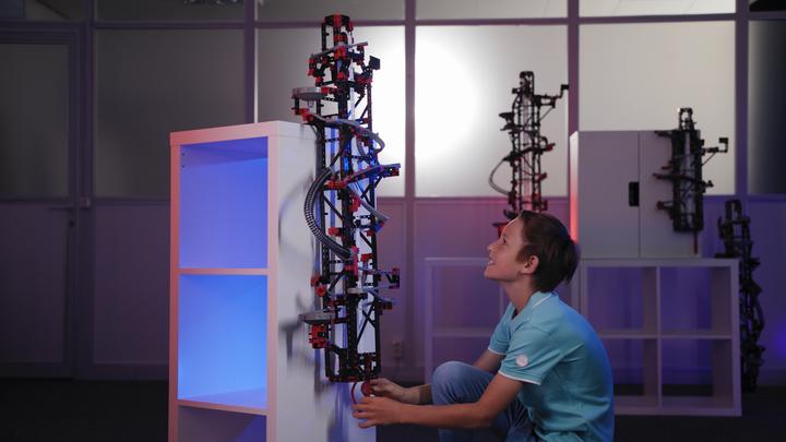 Actual product image Fischertechnik Experiment Box Hanging Action Tower
