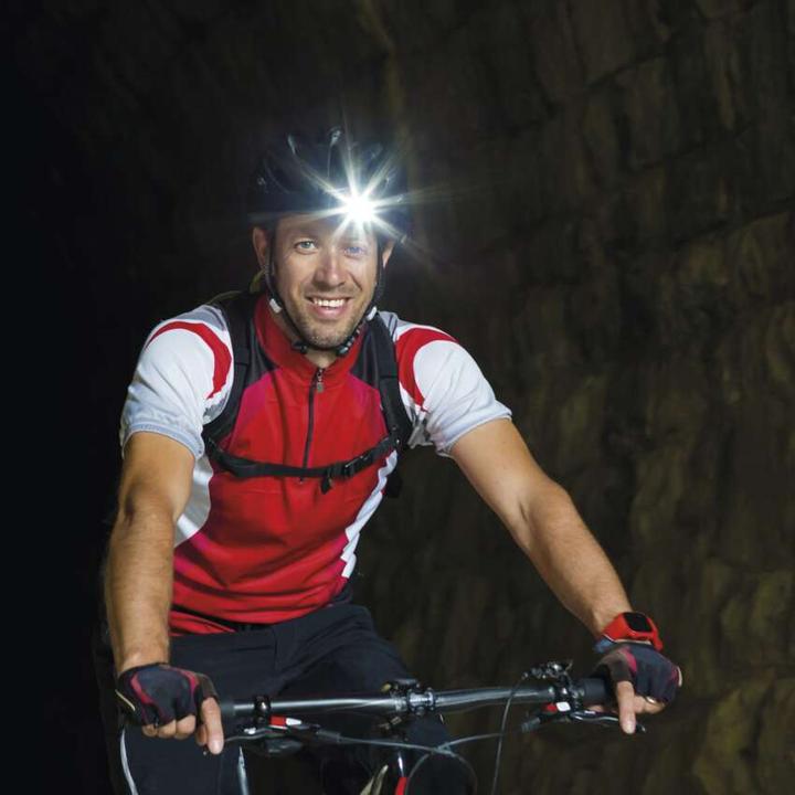 Actual product image Emos CREE LED Rechargeable Headlamp, 230 lm, 80 m, Li-Pol 1200 mAh (230 lm)