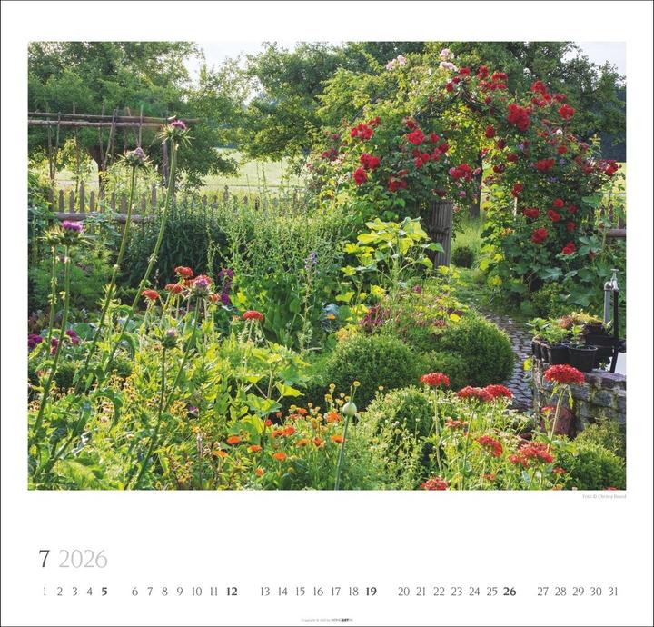 Actual product image Bauerngärten Kalender 2026 (48 x 46 cm, English, German)