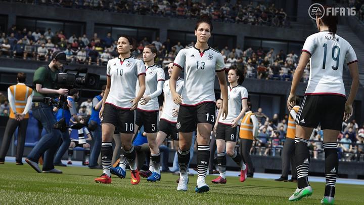 Actual product image EA Games Fifa 16 (Xbox Series X, Xbox One X, Multilingual)