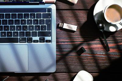 Actual product image MediaRange USB stick (256 GB, USB 3.0)