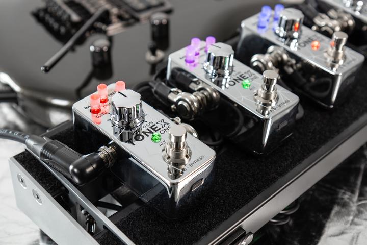 Actual product image IK Multimedia Tonex One Limited Edition - Ultimative Amp- und (USB)