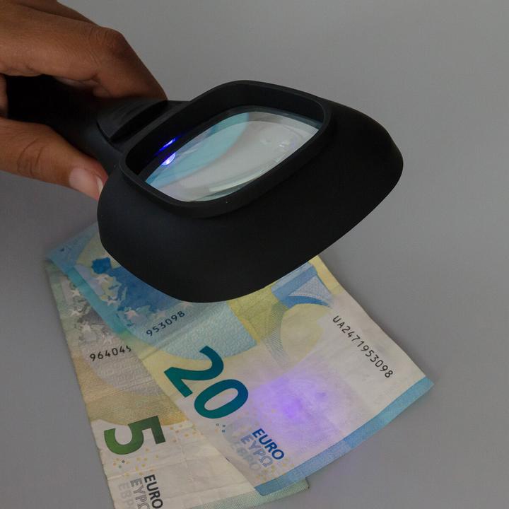Produktbild InnovaGoods Lupe mit LED und UV-Licht Magiolet