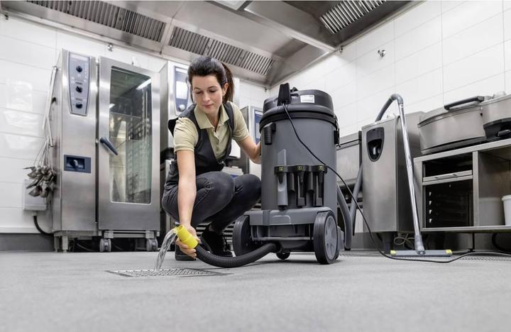 Actual product image Kärcher Professional NT48/1 (Wet dry vacuum cleaner)