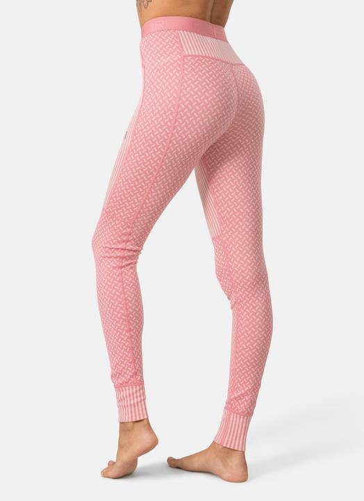 pastel dusty pink
