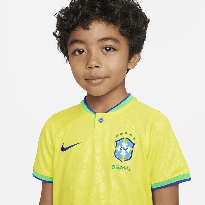 Immagine prodotto Nike Set di magliette del Brasile per bambini della Coppa del Mondo (S)