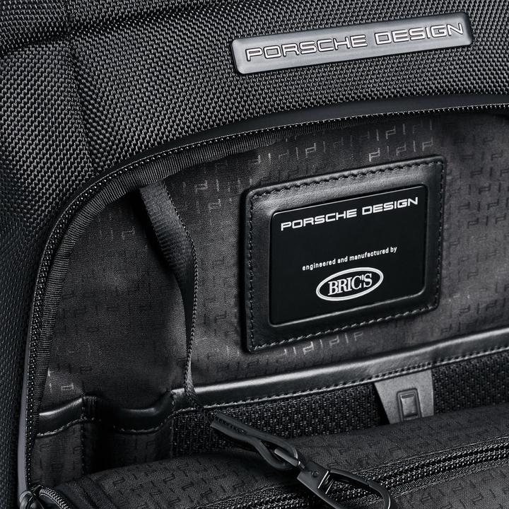 Produktbild Porsche Design Rucksack / Daypack Roadster Pro Backpack XS (12 l)