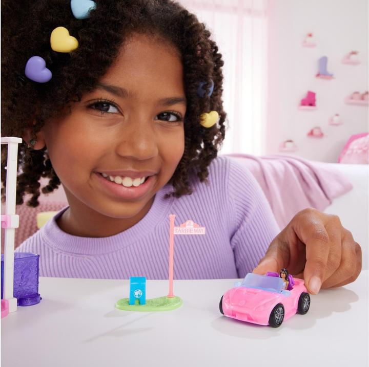 Immagine prodotto Barbie Bambola Mini BarbieLand e decappottabile