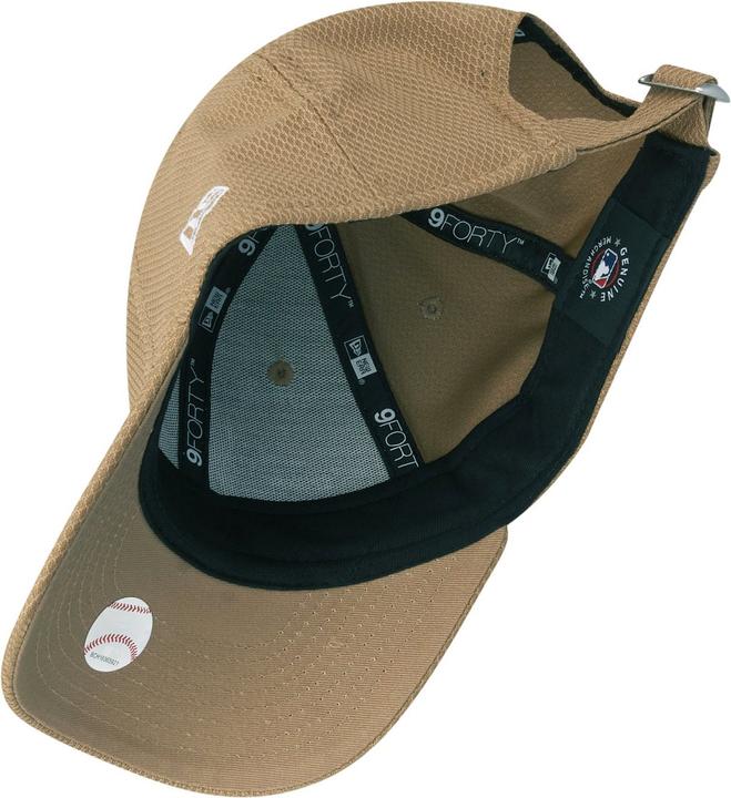 Image du produit New Era Enfants Cap - DIAMOND 9FORTY New York Yankees khaki (53, 52 C, 54 C)
