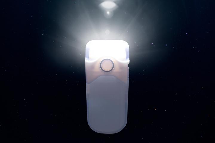 Produktbild Alecto ATL-80 LED-Taschenlampe/LED-Nachtlicht mit Sensor (22 cm, 20 lm)