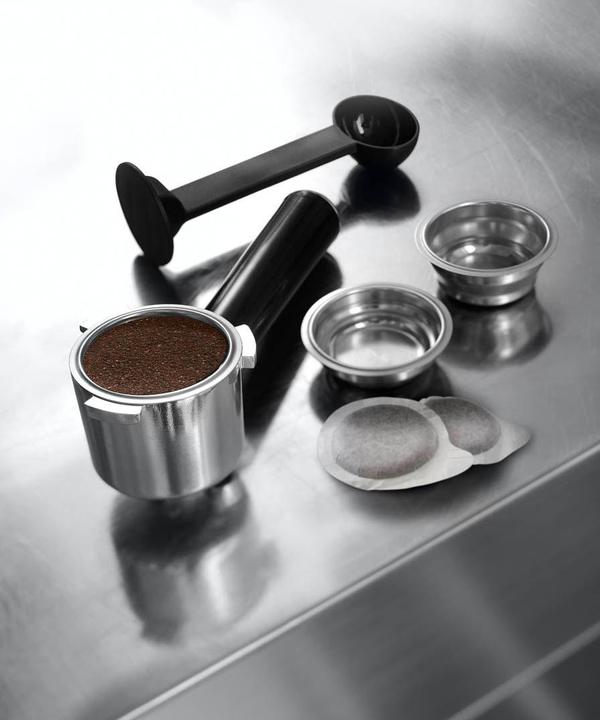 Image du produit De'Longhi Dedica EC680.R