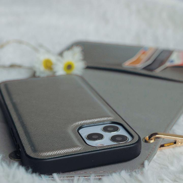 Actual product image Casetastic Clutch Apple iPhone 11 Gold/Silver (Apple iPhone 11)