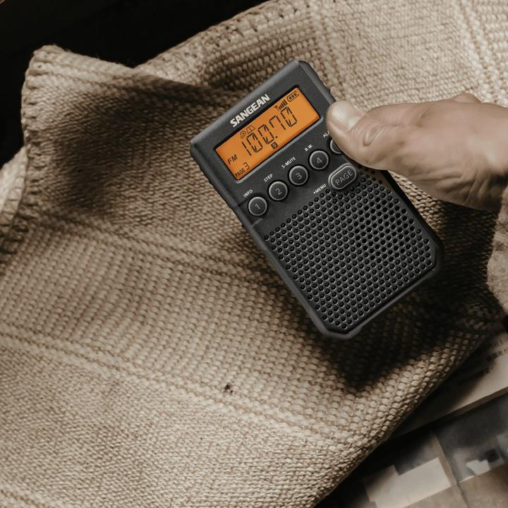 Productafbeelding Sangean DT-800 +BATT zwart (AM, FM)