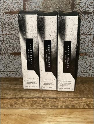 Produktbild Fenty Beauty Bright Fix Eye Brightener Concealer 0.34oz