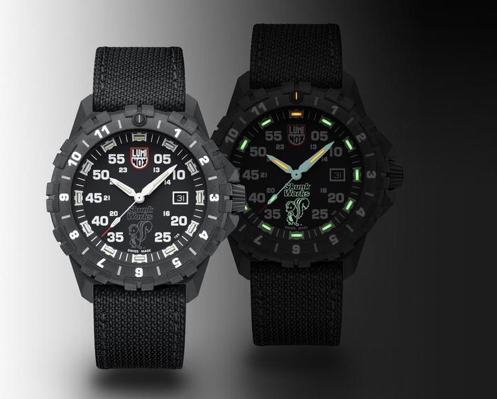 Produktbild Luminox F117 x SKUNK WORKS HERITAGE 6440H SERIES (Fliegeruhr, 44 mm)