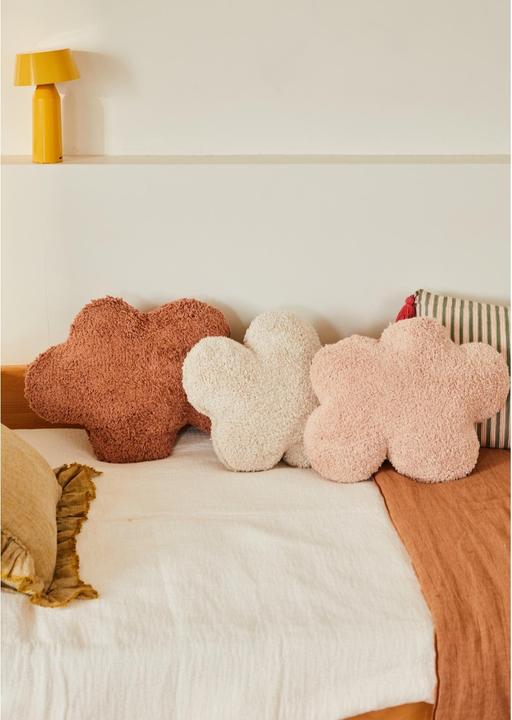 Actual product image Lorena Canals Cloud cushion - seat cushion (made of pile) (40 x 50 cm)