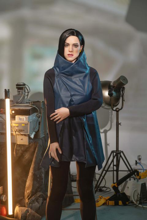 Actual product image Game Lady Lockne