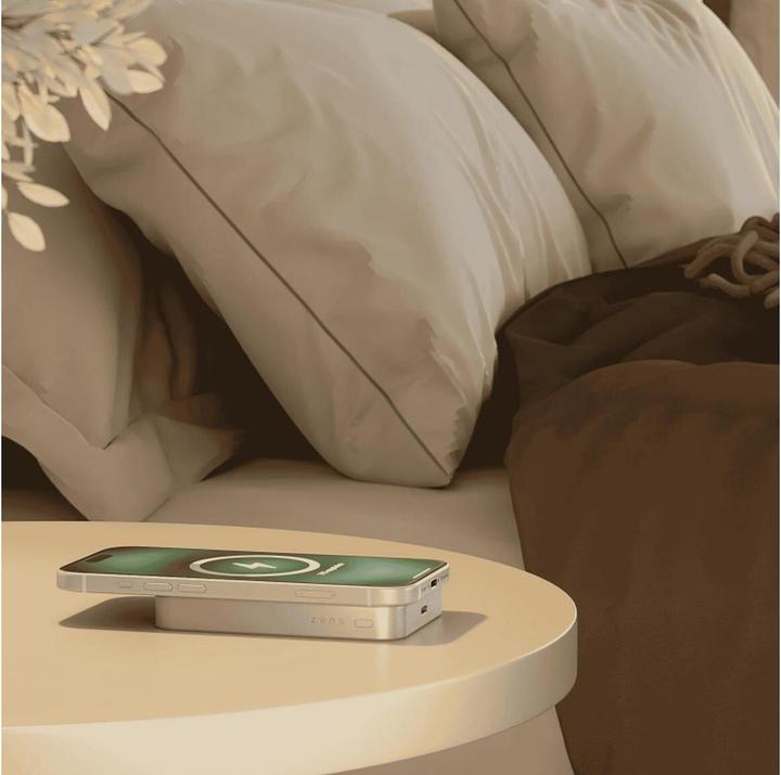 Actual product image Zens Slim Qi2 Al Powerbank10.000mAhWhite (10000 mAh, 38.70 Wh)