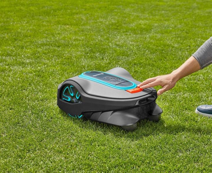 Actual product image Gardena Sileno Life 700 (700 m²)