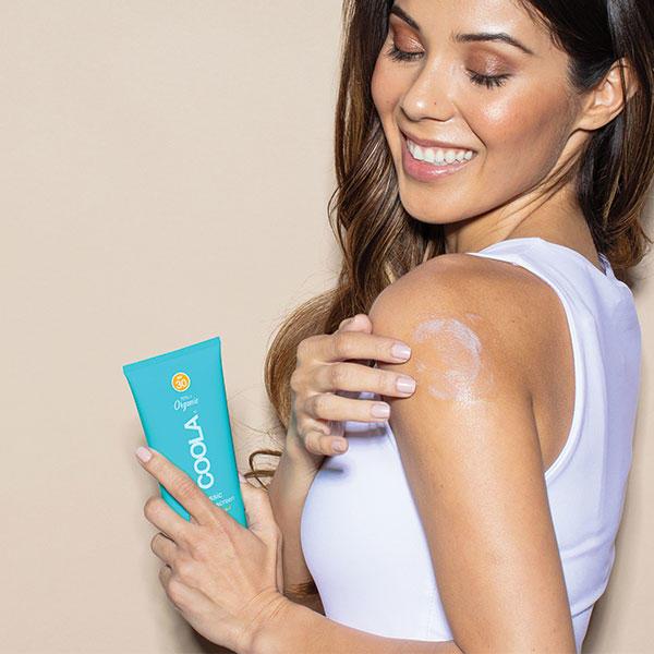Actual product image Coola Suncare Classic Lotion Tropical Coconut (Sun cream face, SPF 30, 148 ml, 148 g)