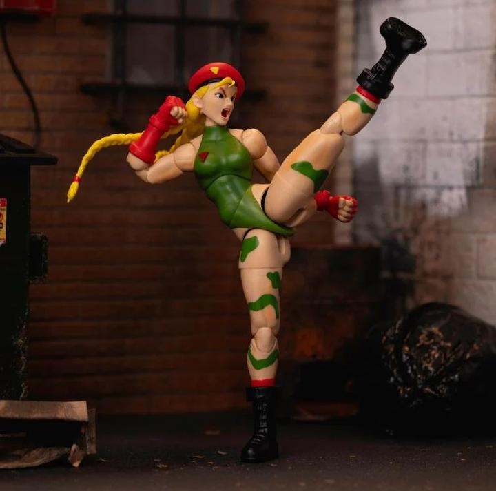 Actual product image Jada Street Fighter II Cammy 6" Figure
