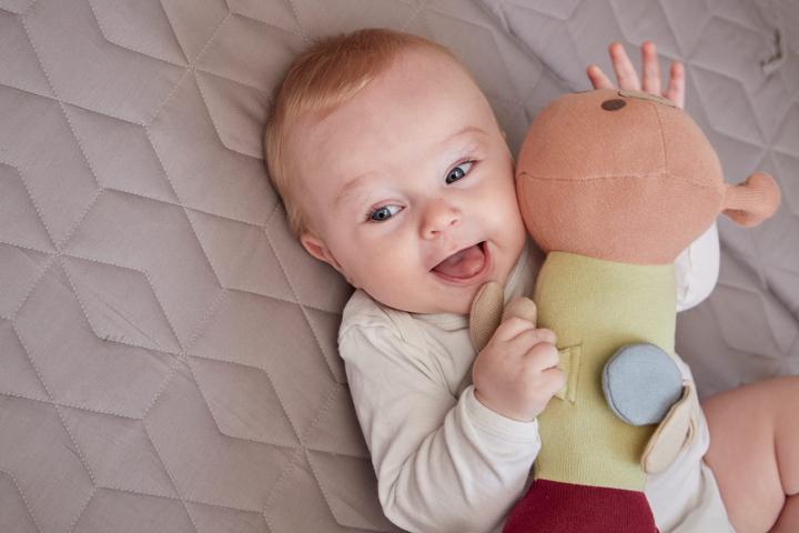 Image du produit Filibabba Peluche d'activité - Lilli la larve