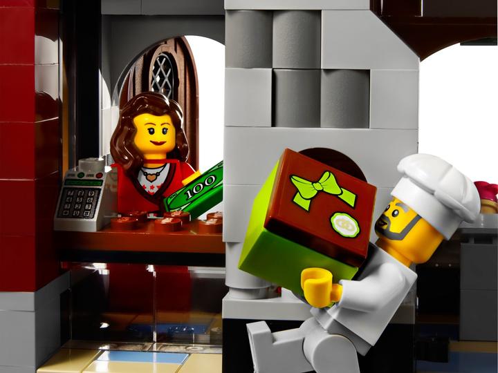 Actual product image LEGO Christmas Bakery (10216, LEGO Creator Expert)