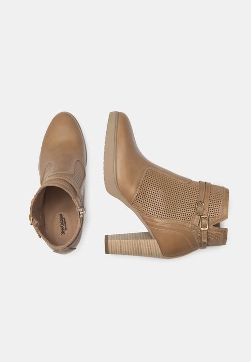 Actual product image Nero Giardini Stiefelette (41)