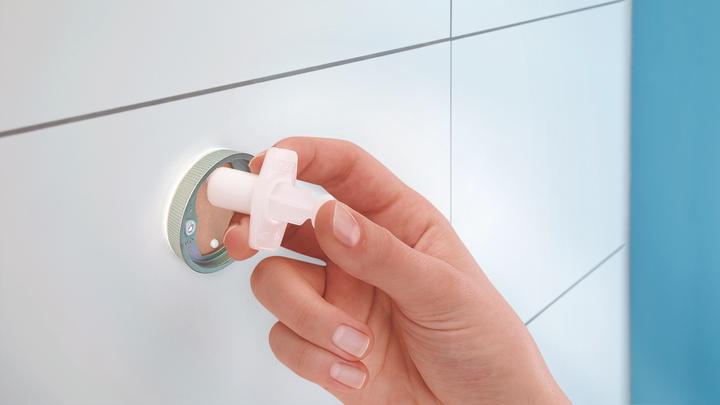 Image du produit tesa Gobelet à dents MOON avec solution adhésive sans perçage