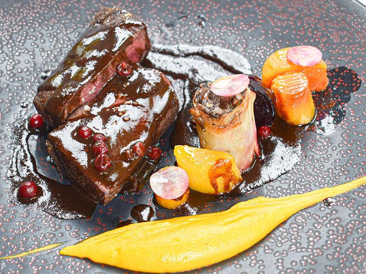 Immagine prodotto Smartbox Deliziosa cena gourmet per 2 persone presso il ristorante La Chaumière, 1 stella MICHELIN (2 pers.)