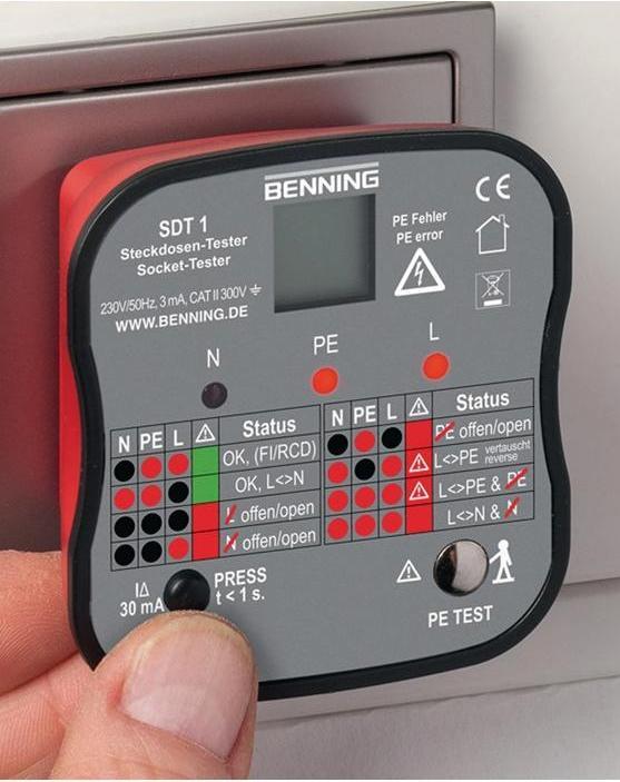 Image du produit Benning Testeur de prises (CAT III 300V)