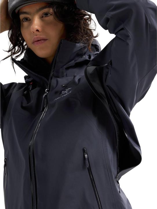 Actual product image Arc'teryx Women's Beta AR Jacket (XS)